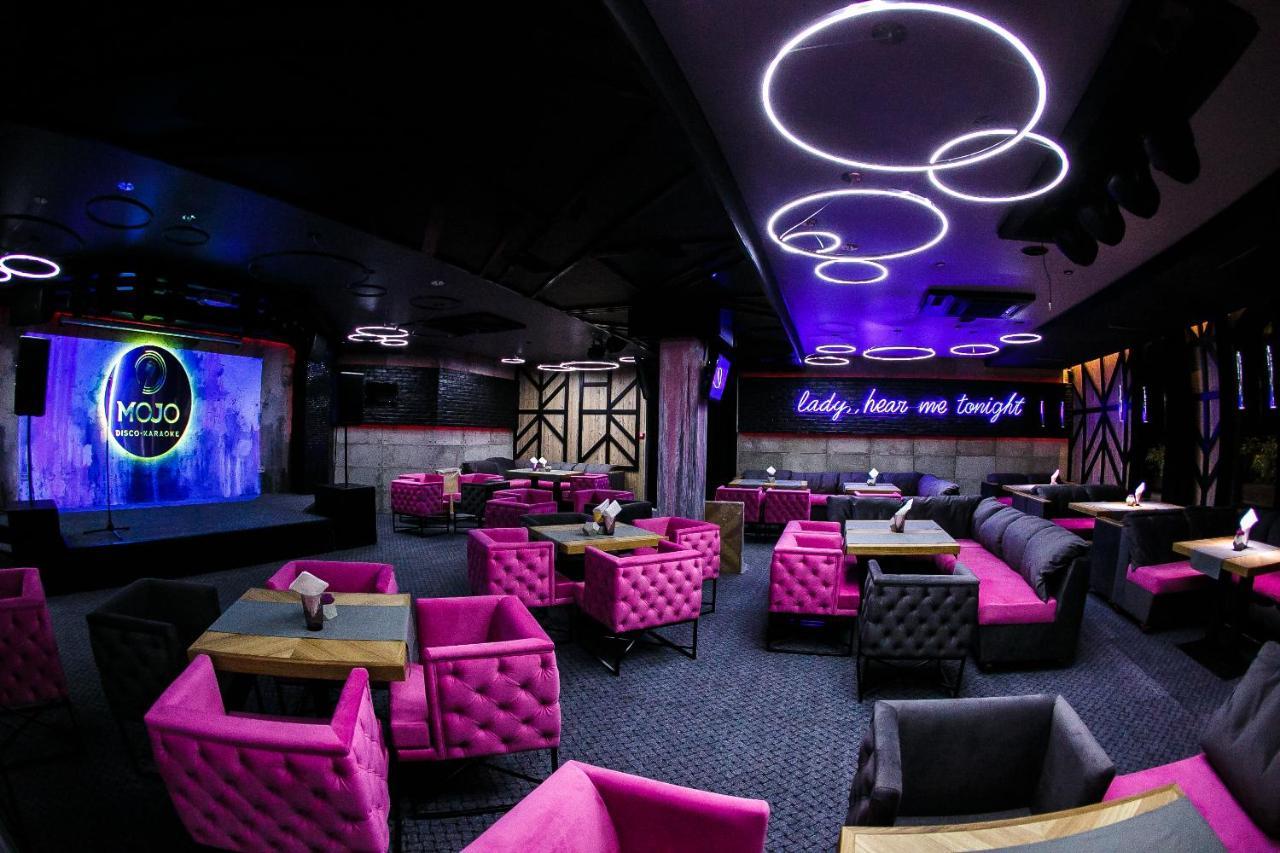 Mojo Boutique Hotel Lutsk Exterior photo