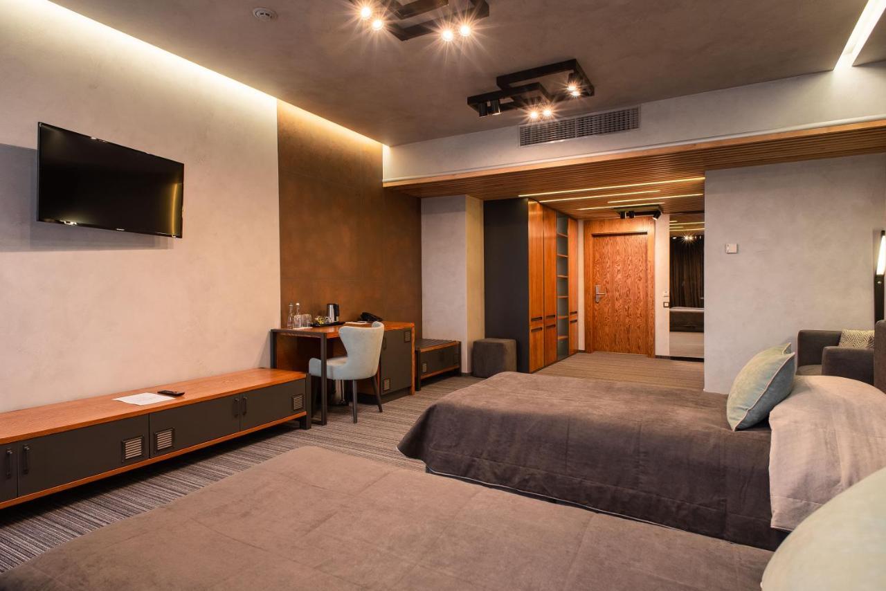 Mojo Boutique Hotel Lutsk Exterior photo